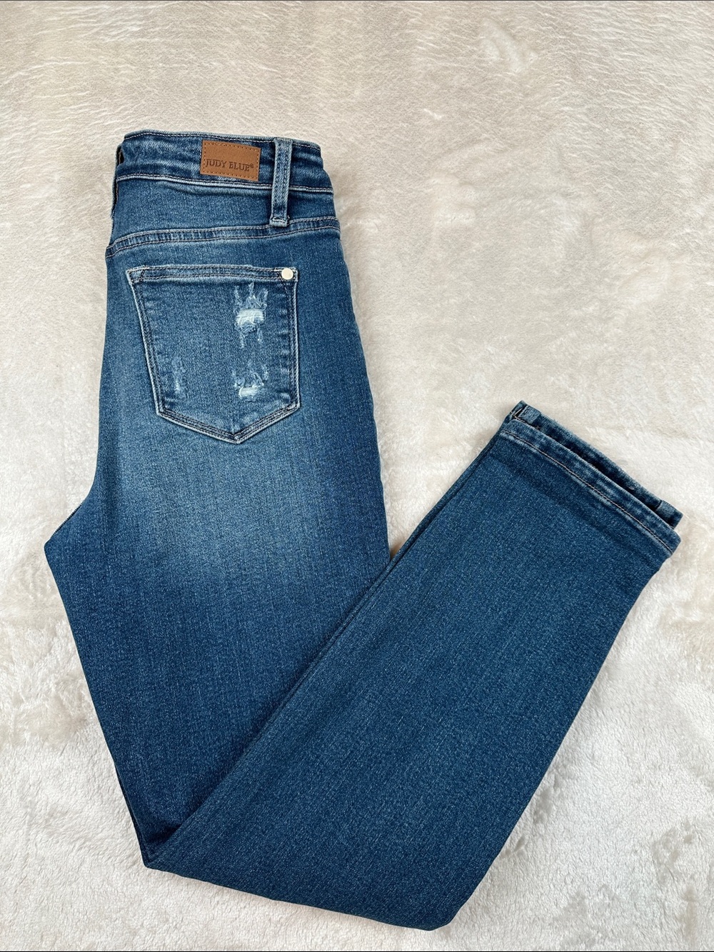 NWT Judy Blue Size 3 Medium-Dark Blue Skinny Jeans Distressed | Everyday |Casual